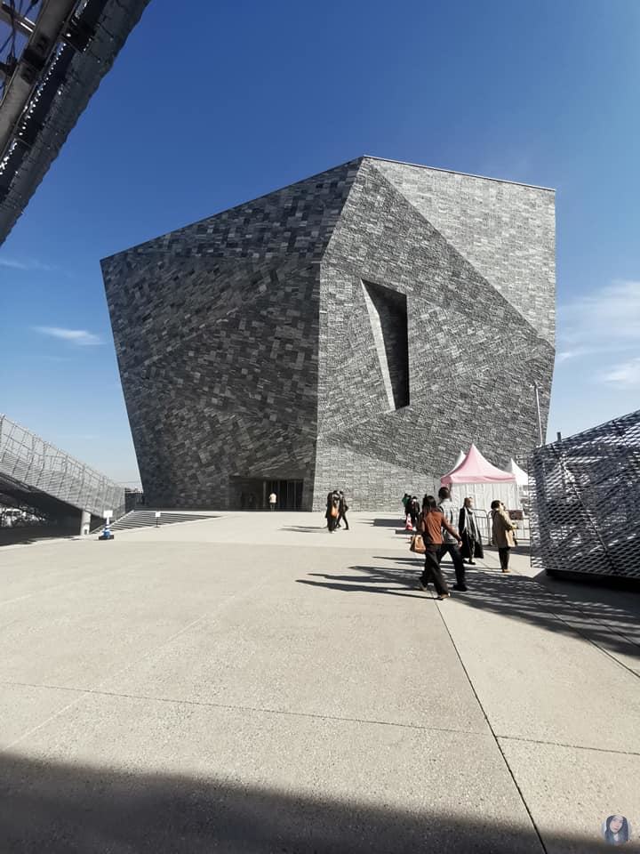 Entrance to the Kadokawa museum