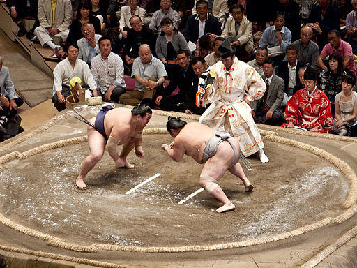 Một trấn đấu Sumo ở Nhật Bản (Wikipedia.org)
