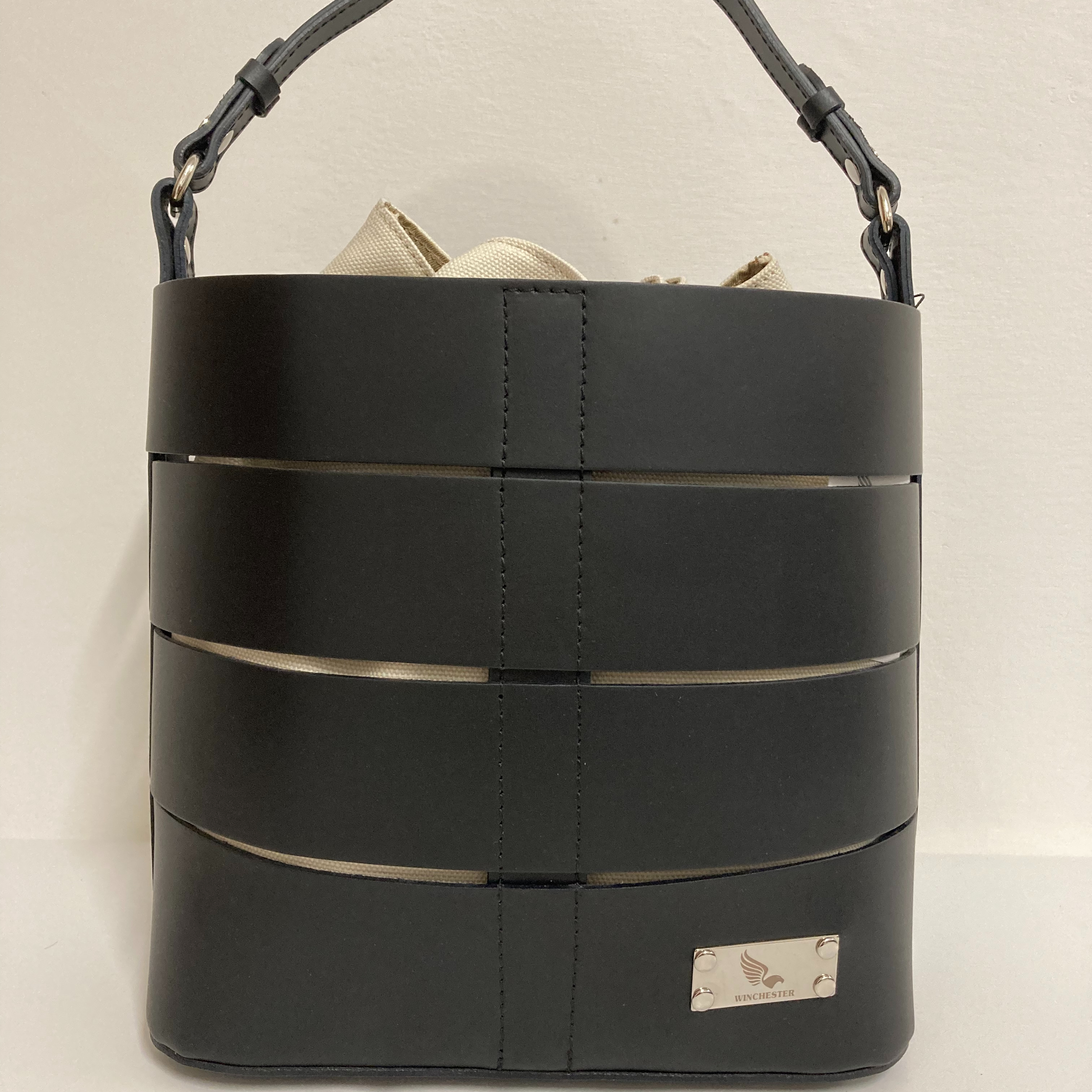 Top Quality Woman Leather Bag Bucket Craftsmanship Genuine Leather Custom Logo Made In Italy 