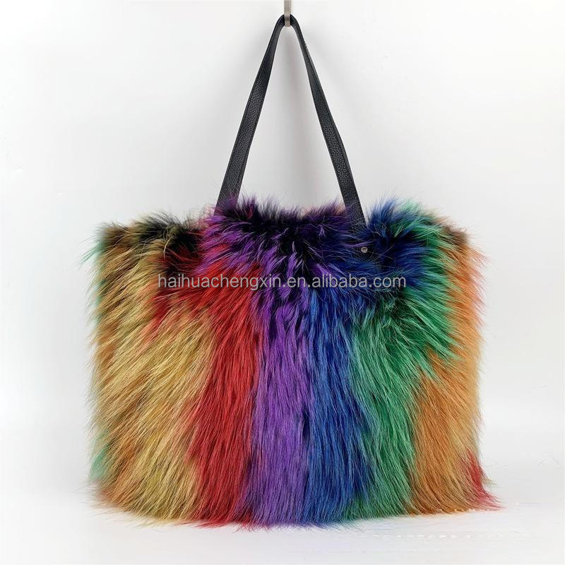 2023 Women's Fuzzy unique bags Hand Carrying fur Clutch winter warm fox real fur bags for women