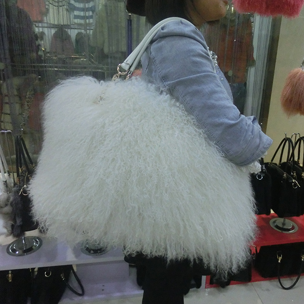 Wholesale Fashion Women Sheep Fur Tote Bags / Genuine White Lamb Fur Handbag 