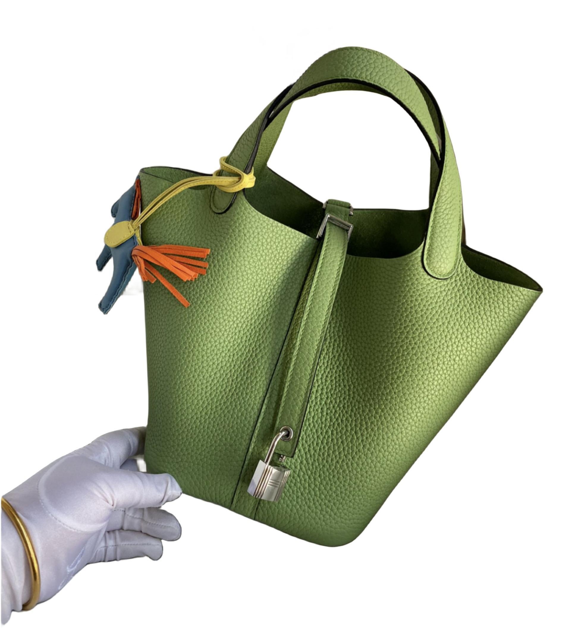 Top Handmade Women&#39;s Clutch Bag High Quality Fashion Designer Women&#39;s Brand Large Capacity Casual Practical Tote Bucket Bag 