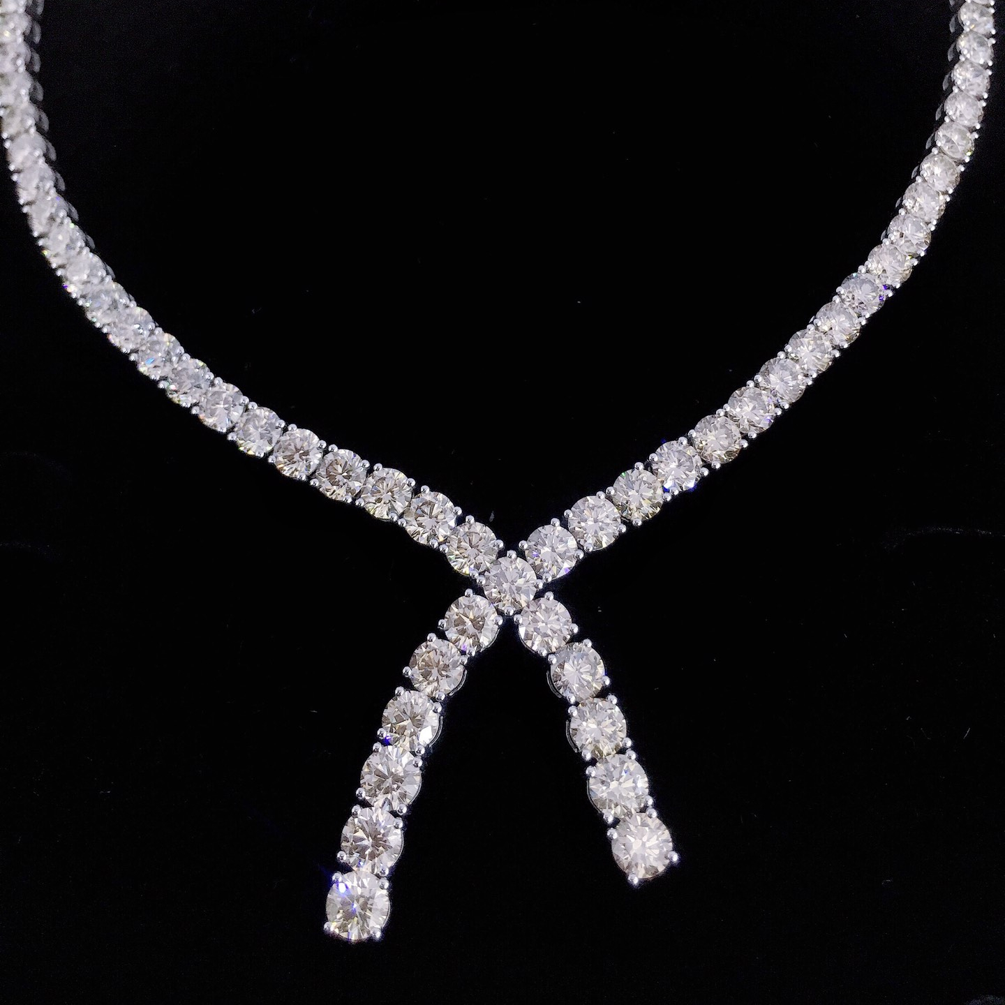 Classic Cesign Natural Diamond Chain 18k White Gold Unique Ladies Bridal Necklace