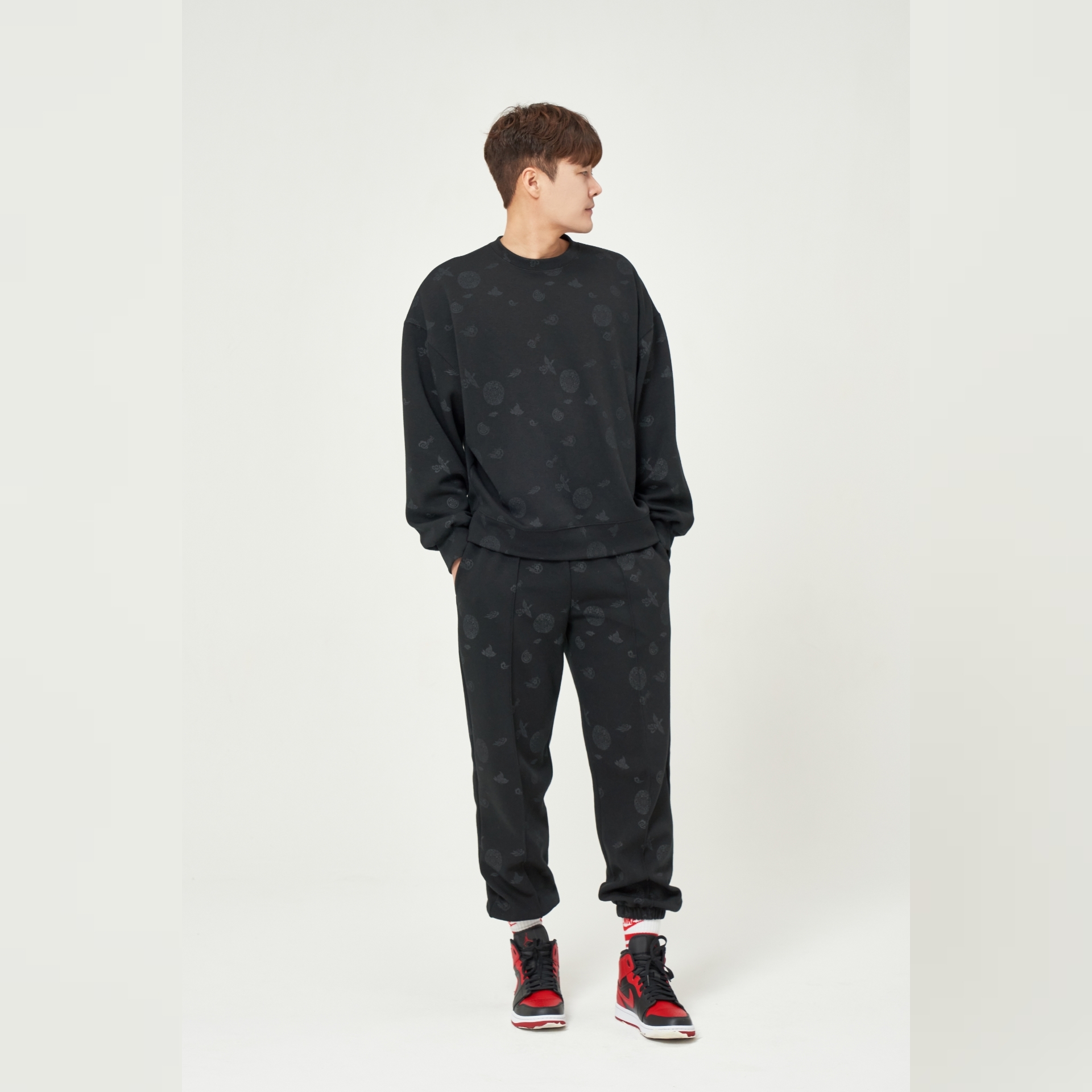 High Quality Soft Texture Korean Traditional Patterned Hanbok Tracksuit Sweatsuit Sets New Design Unisex Cotton