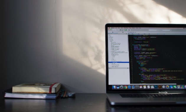 ノートパソコンの画面