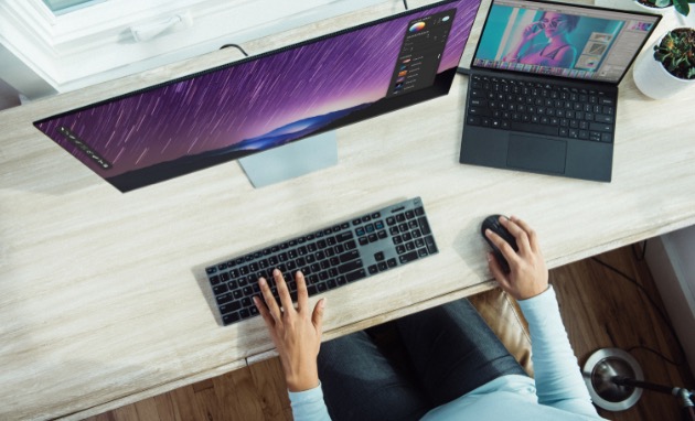 ECサイトを運営する男性