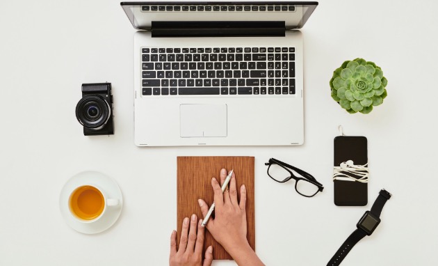 ホームページ 作成