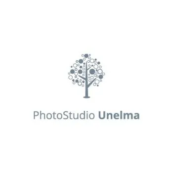 「北欧テイストのカジュアル写真館」のロゴ