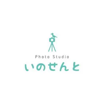 アットホームな雰囲気のカジュアルな写真館のロゴ