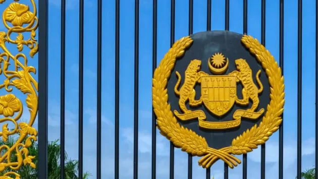 エンブレムのロゴ