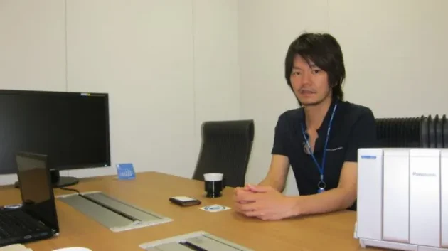 株式会社マクロミル 井上氏