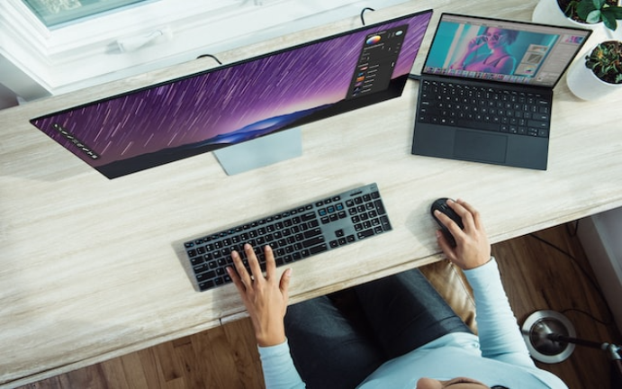 デスクトップPCで作業