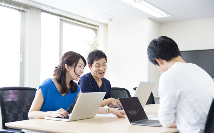 【システム開発会社に外注!】種類や注意点を丁寧に紹介!