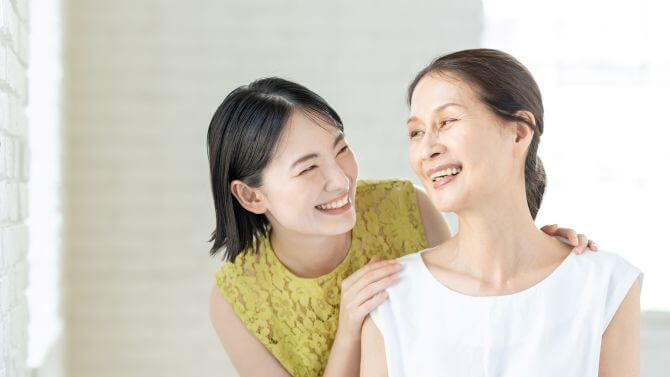 シニアが婚活を進める際の注意点
