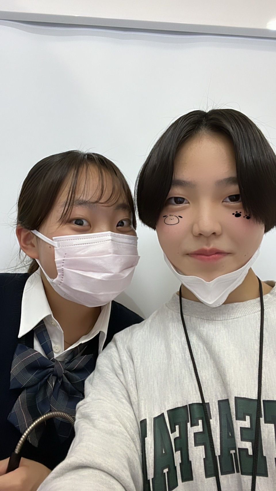 写真右