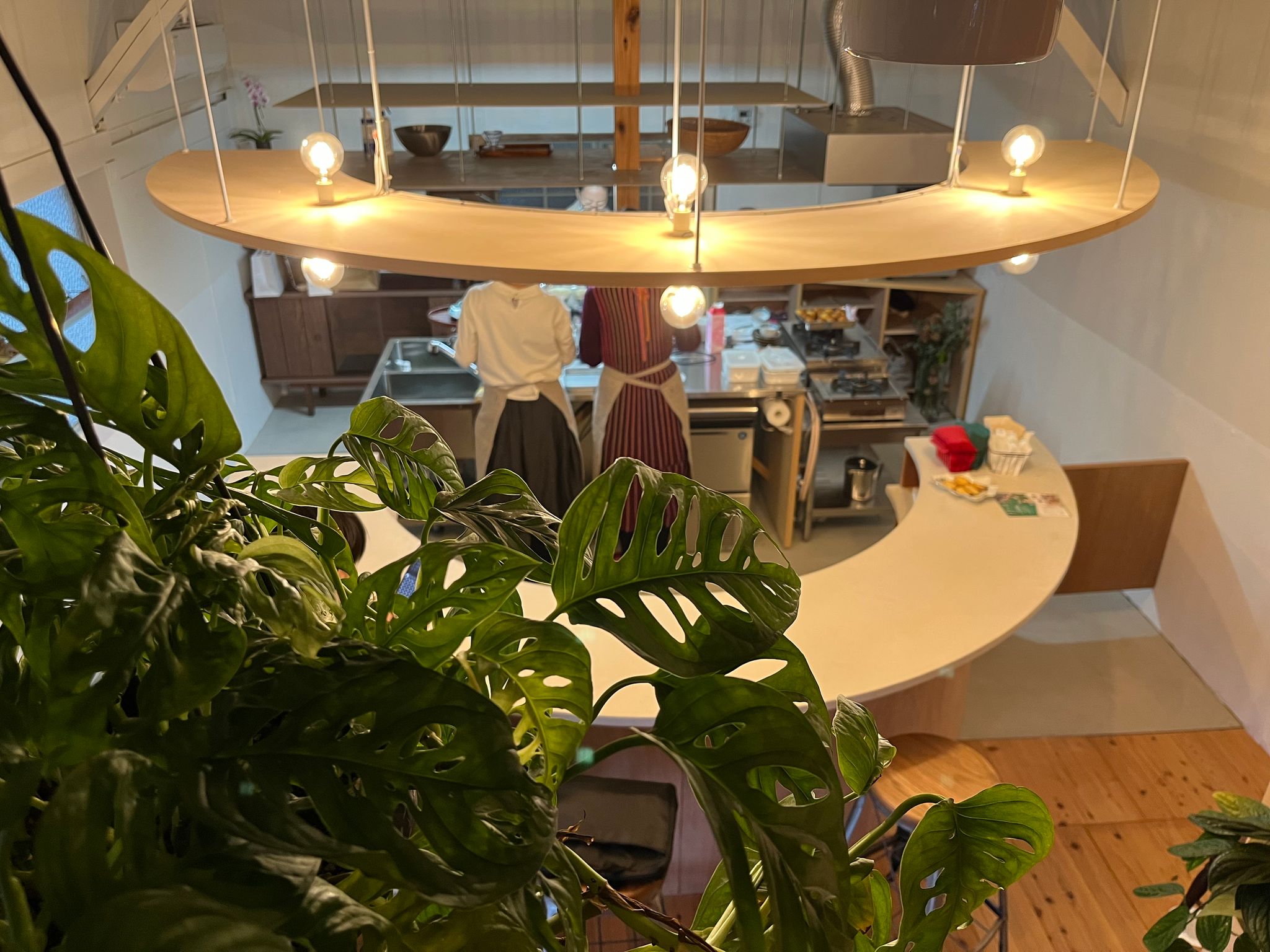Cafe & kitchen
