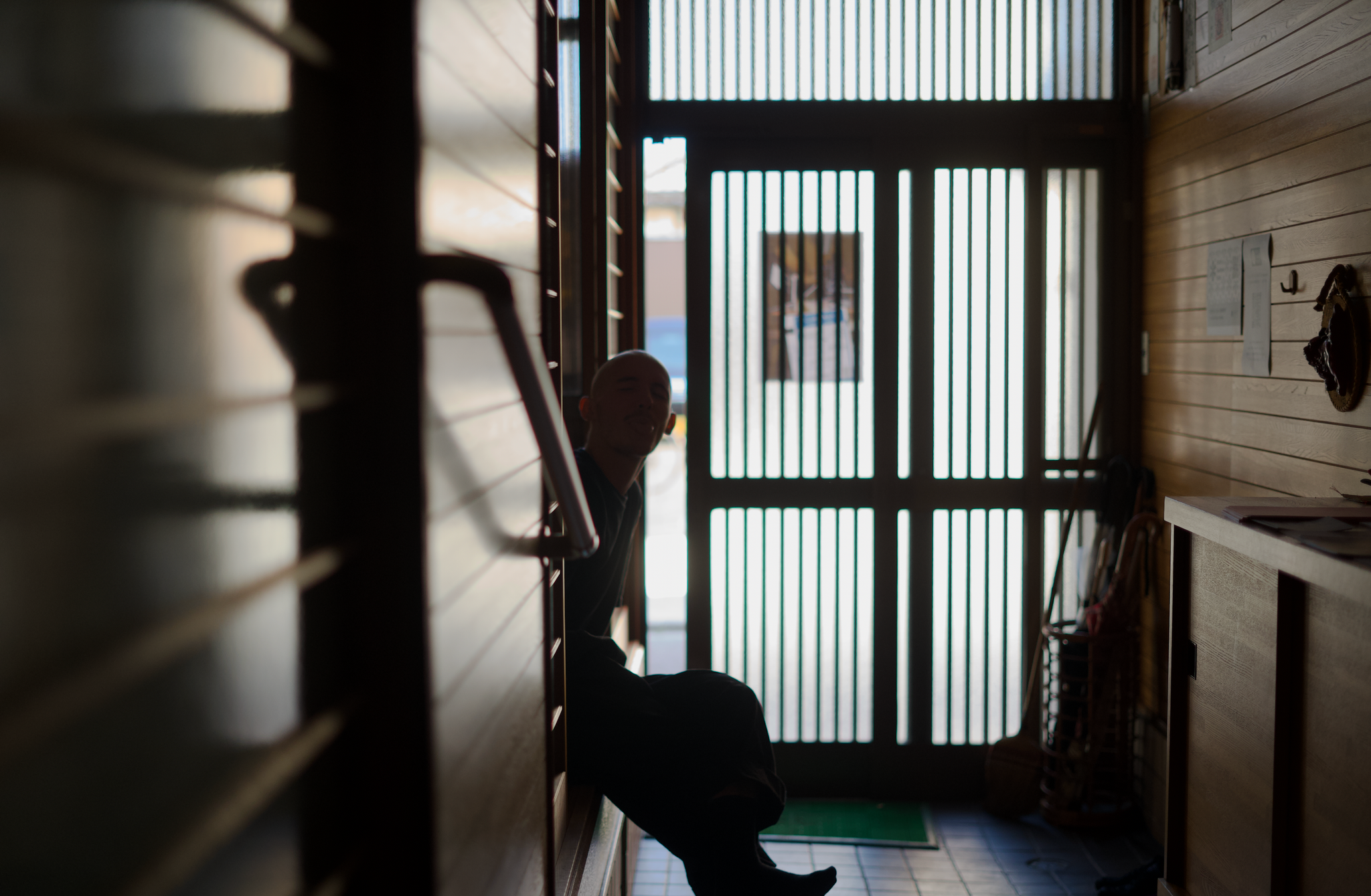 Paul Bonneville 旧西陣織工場の玄関にて