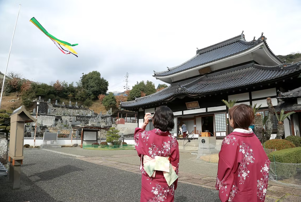 お好きな街歩き用着物を選んで、着物でお出かけ♫