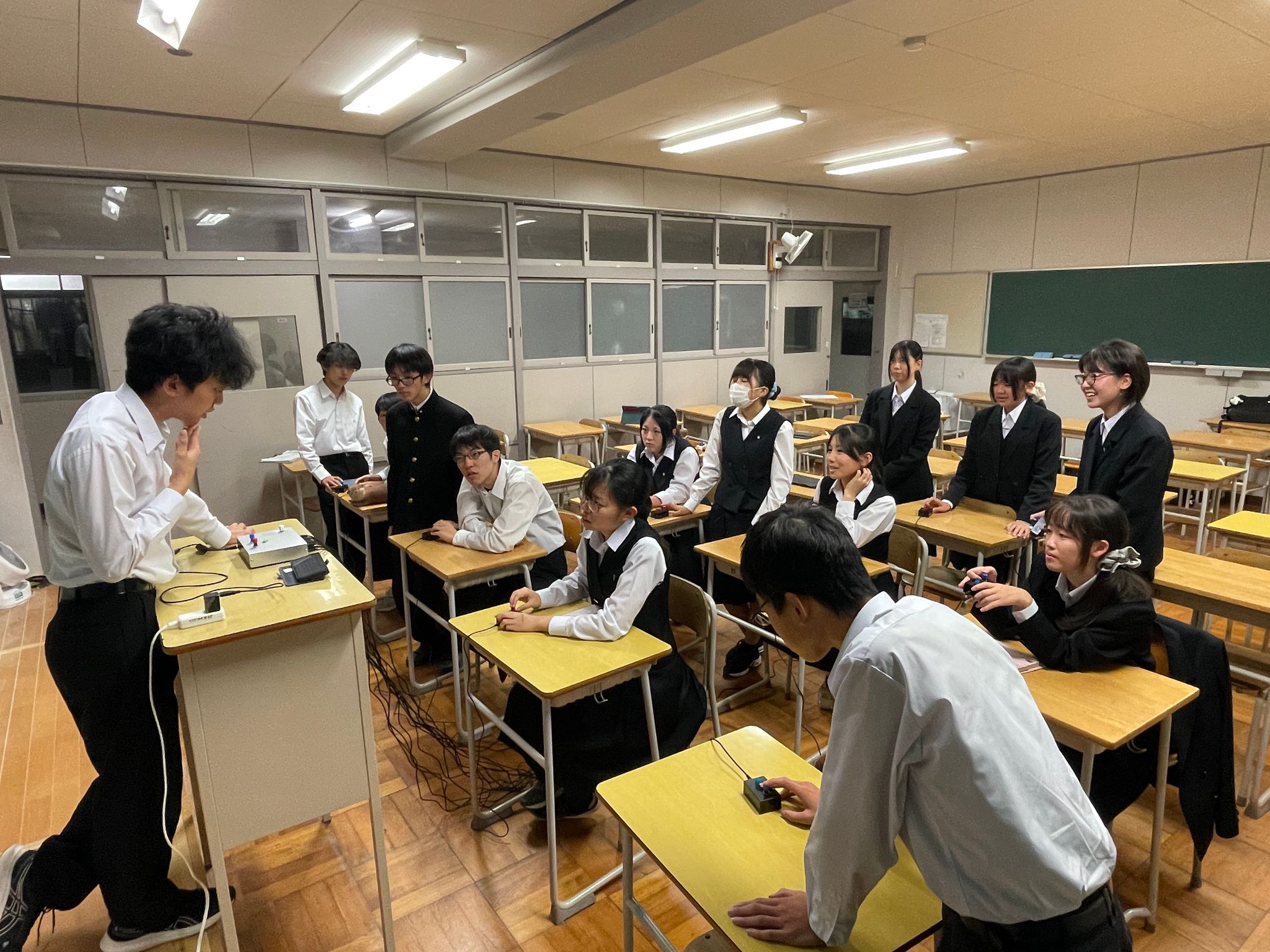 図４．クイズ研究部の活動風景