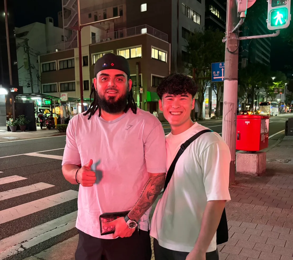 A chance meeting with Roberto Osuna in Japan.