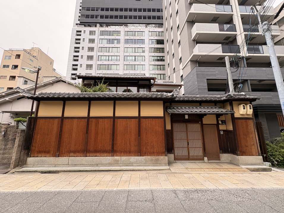 OS-35 山野家住宅主屋及び塀 (1)