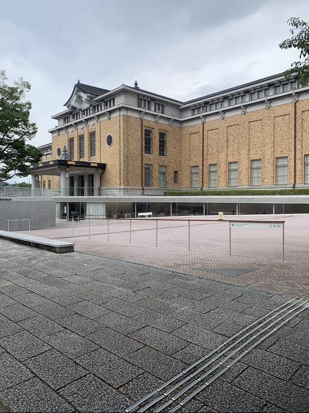 KY-09 京都市美術館本館 (1)