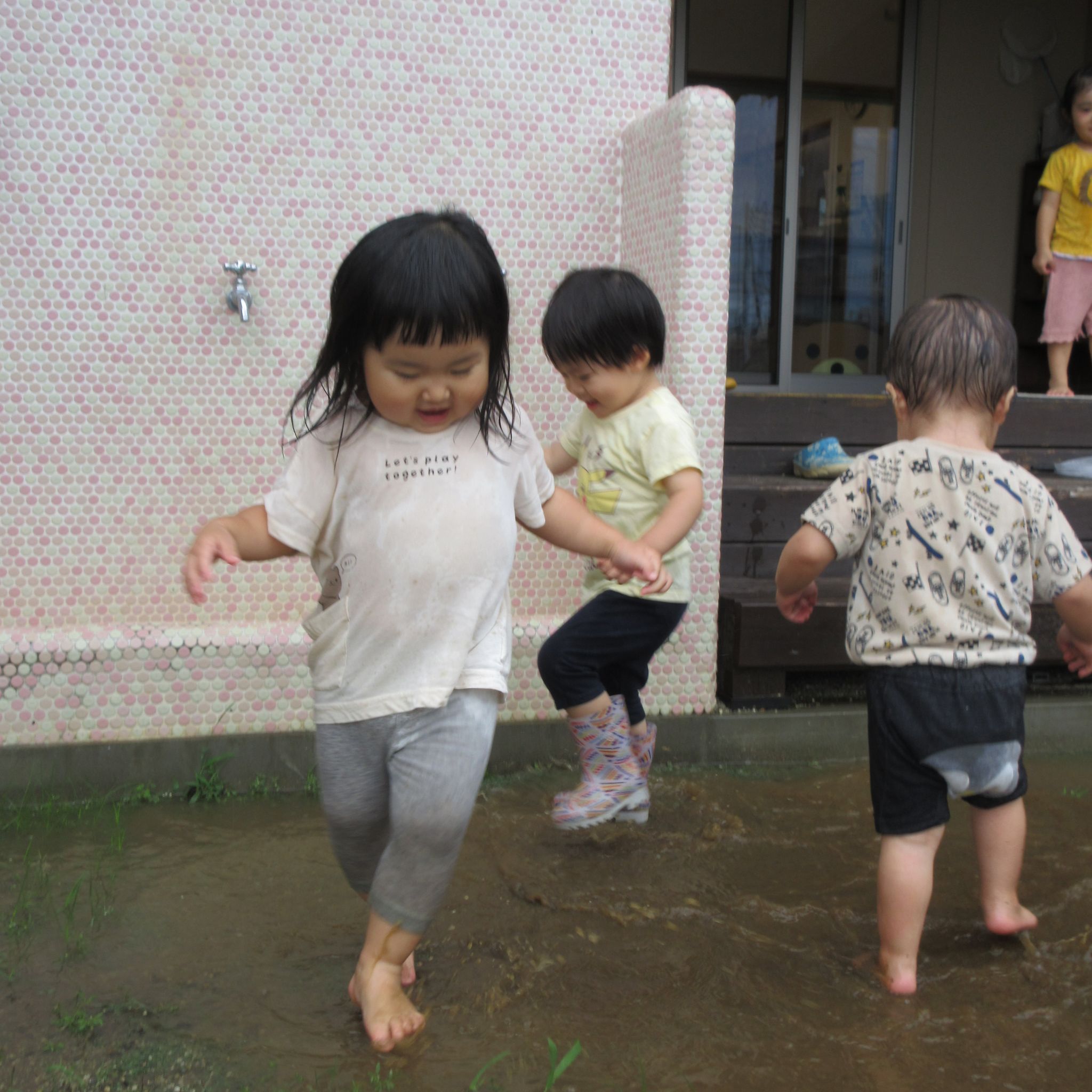 チャプチャプと言うより　バシャバシャ😊