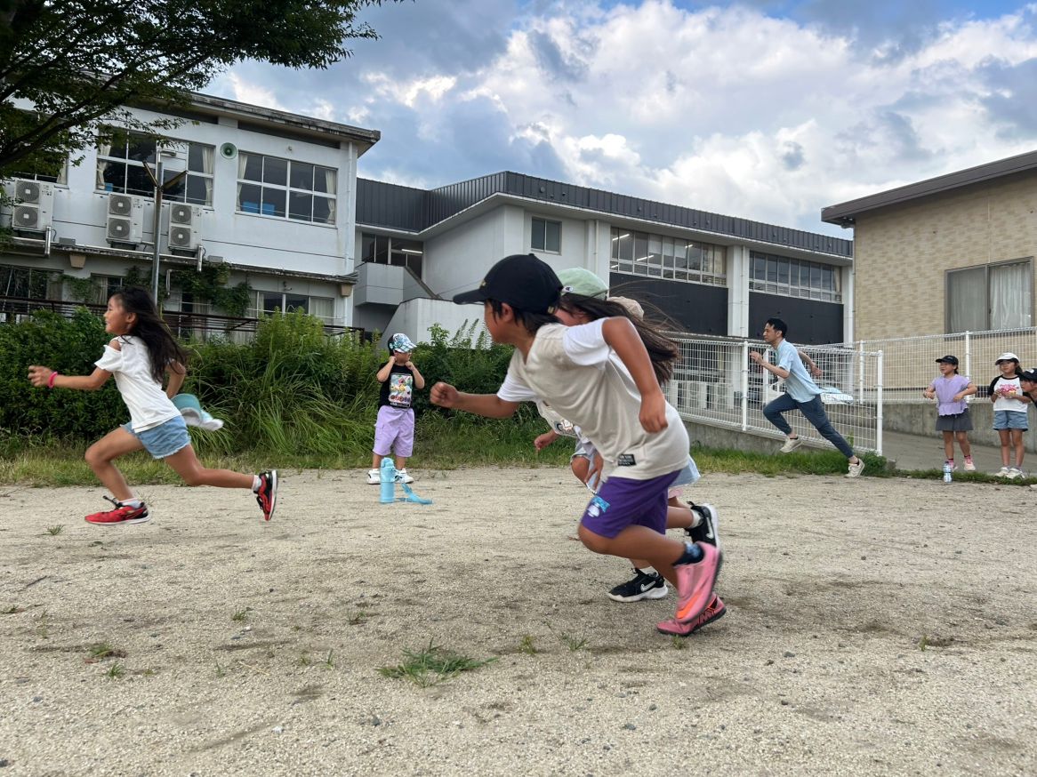 支援員も負ける訳にはいかないので全力で走ります💪