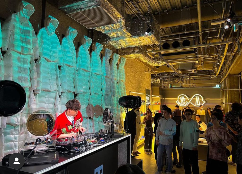 モンクレールのPOP UPイベントに