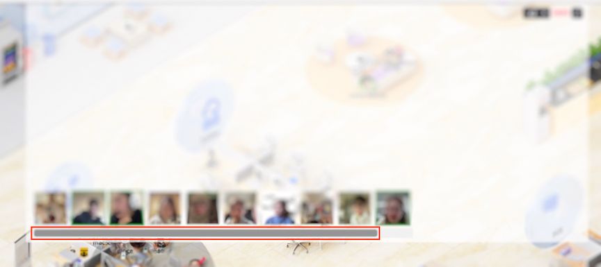 ※カメラ映像にモザイクをかけるために、画像全体をぼやけさせています。