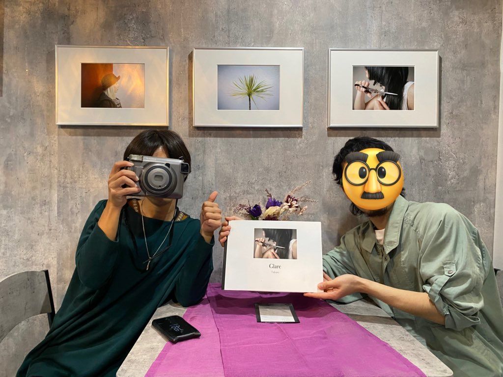 最後のZINEを購入！　５０冊のZINEが完売しました。