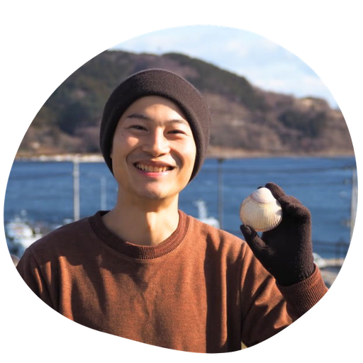 長谷川　翔亮さん
女川で高級貝に人生を賭ける起業家（株式会社チキンクラム）