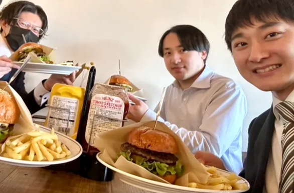 気になっていたハンバーガーカフェ