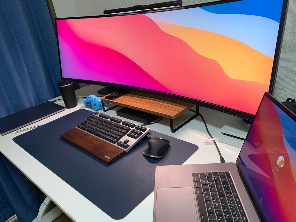 モニターはただのロマンで買いました（笑）