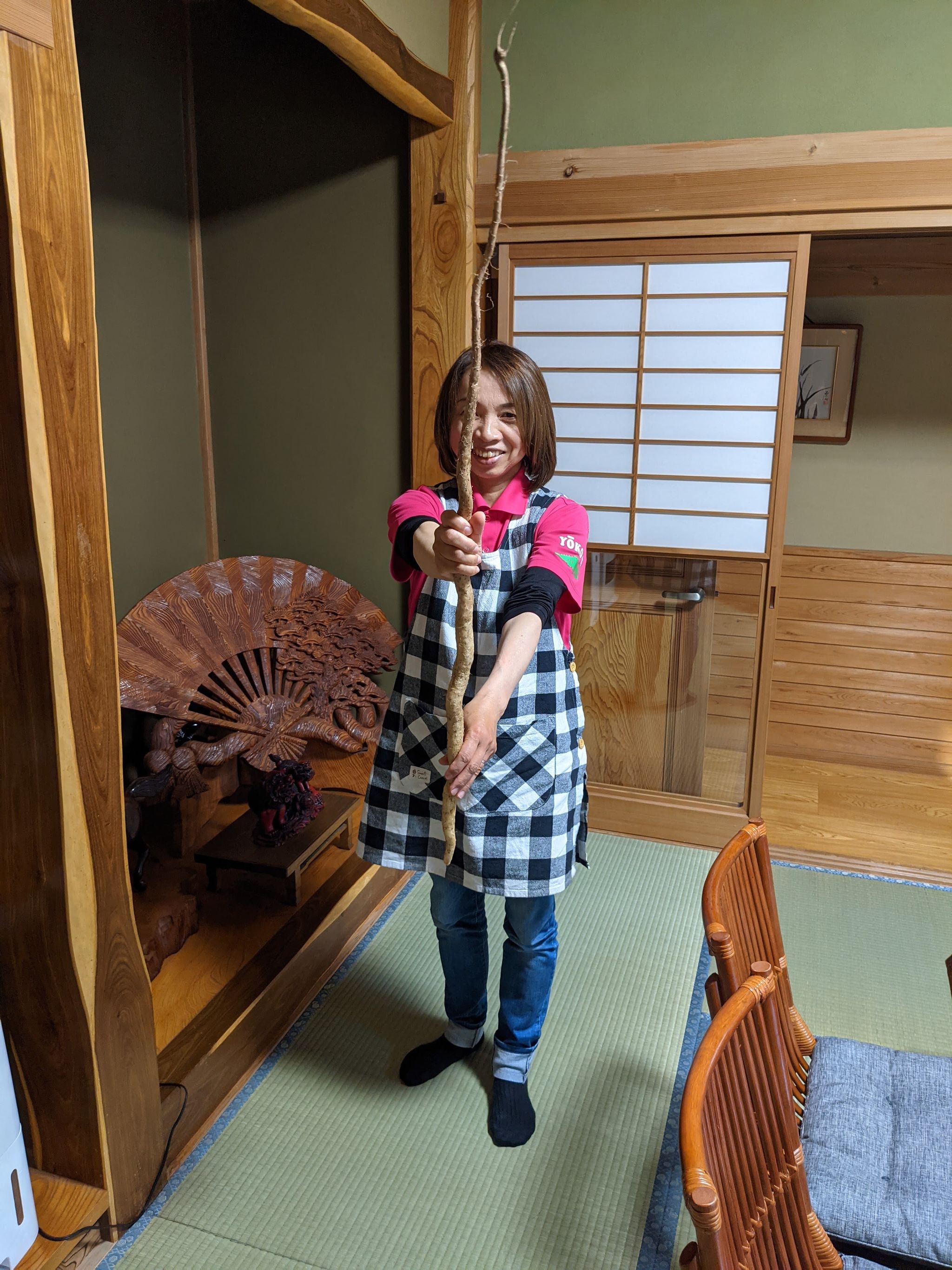 母が持つとこんな感じ