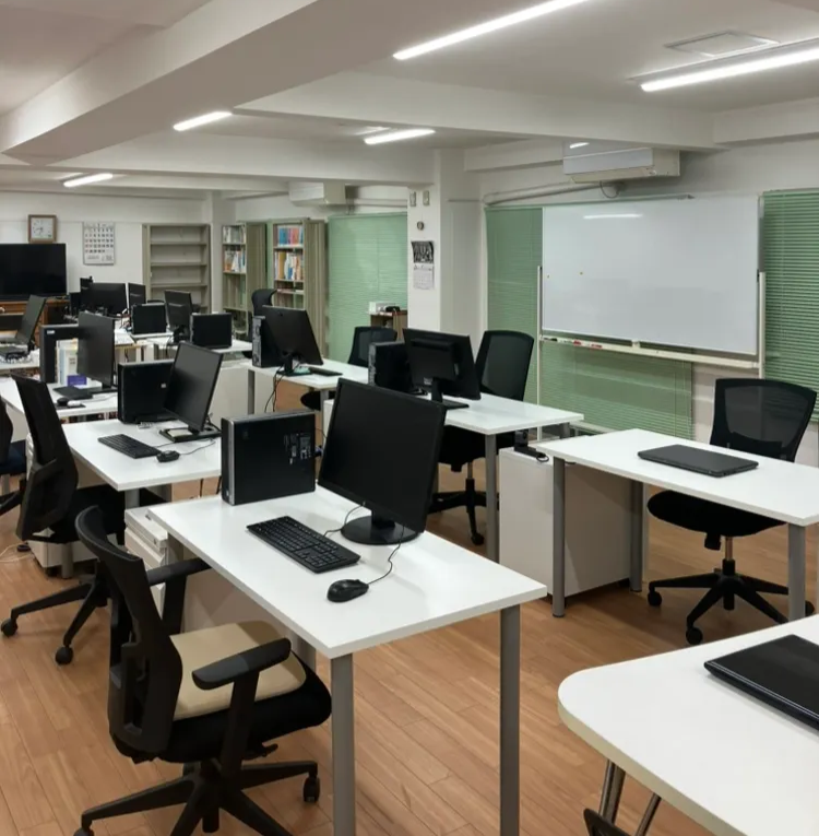 実際のオフィス内観