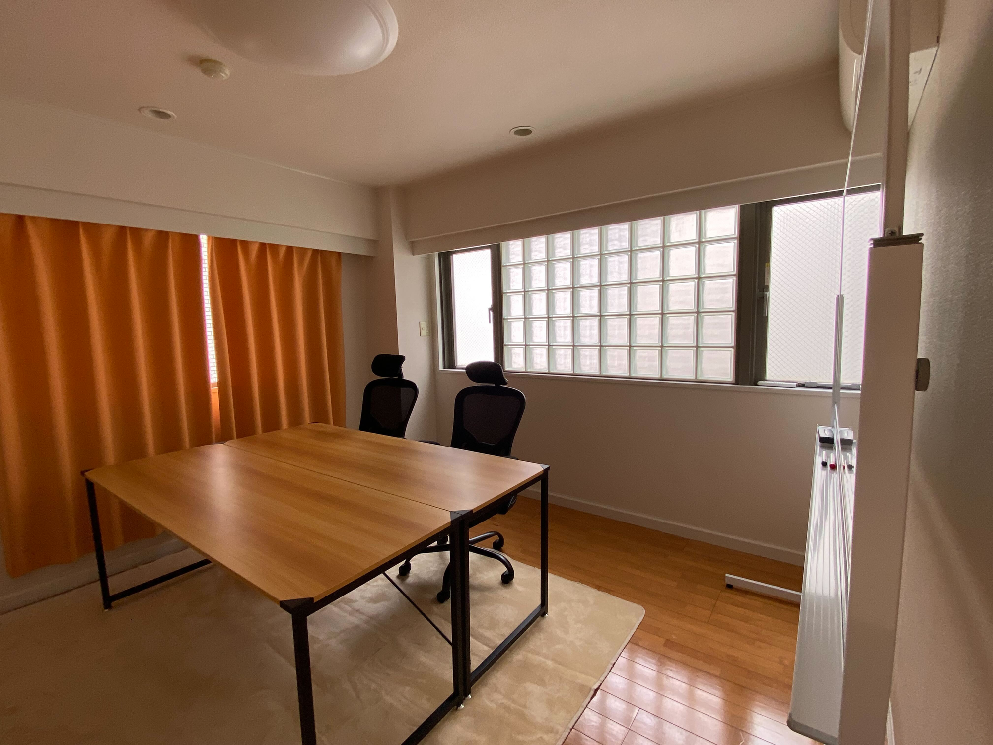 ミーティング部屋