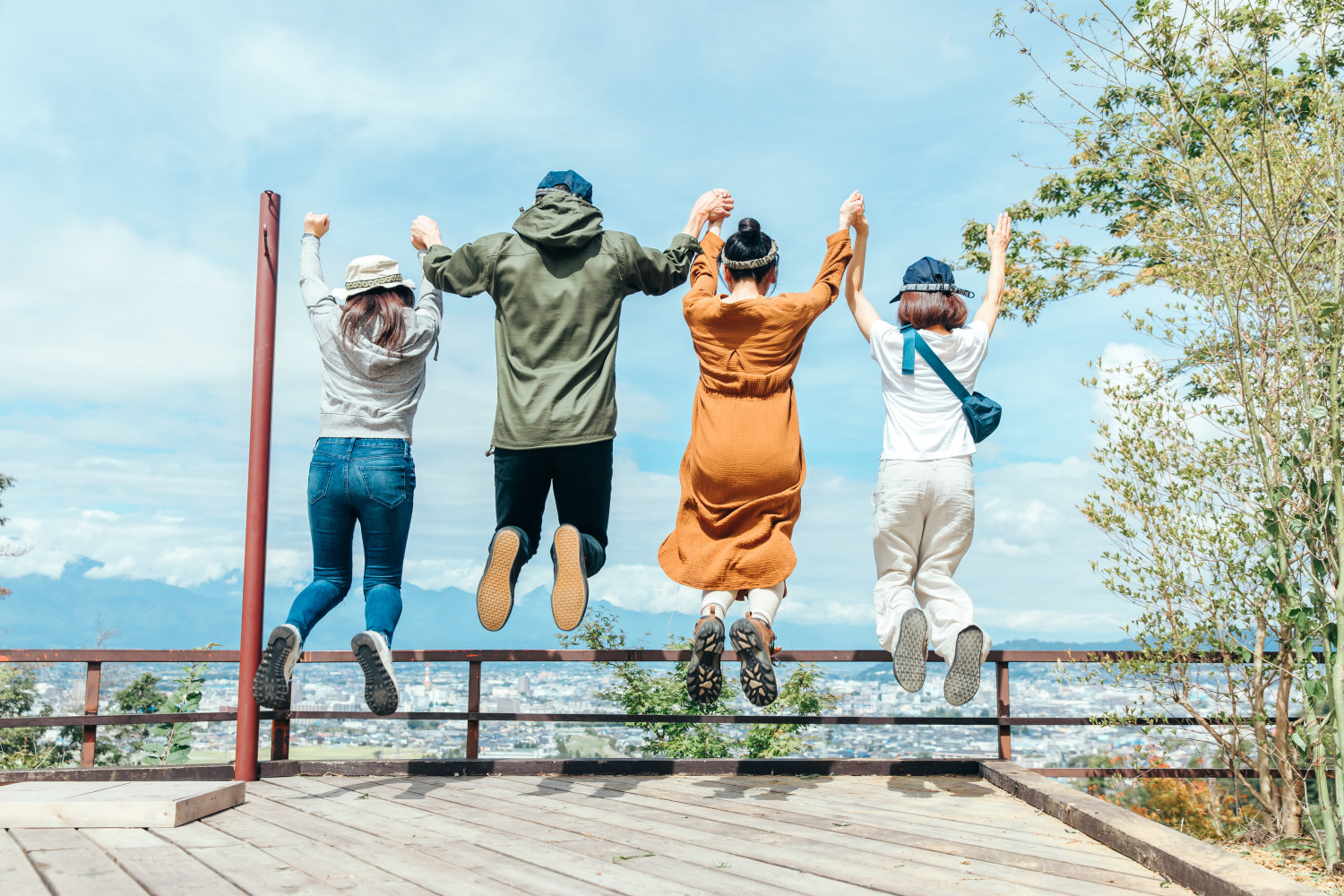 【学生旅行特集】春休み学生旅行におすすめ グランピング、コテージ貸別荘 20選