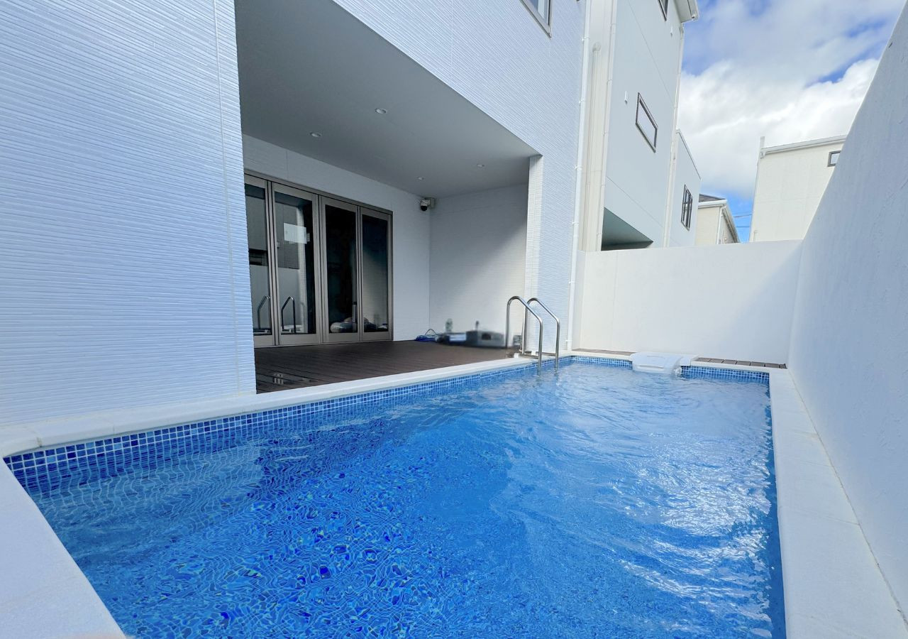 グランディオーソ沖縄プールヴィラ恩納4