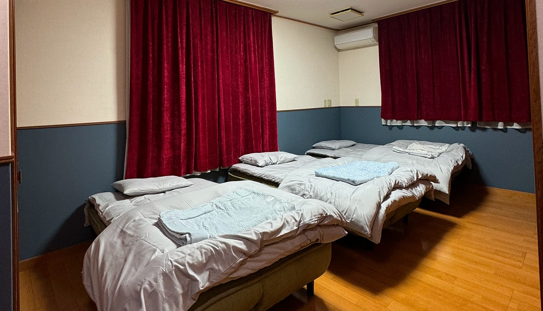 【山梨県】一棟貸し宿　庭園の家