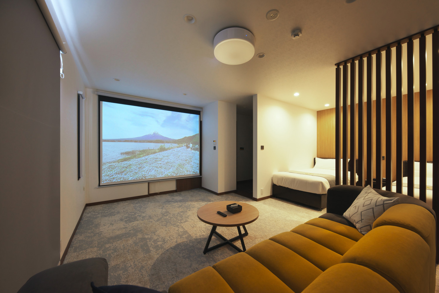 THE TOKI 富士河口湖