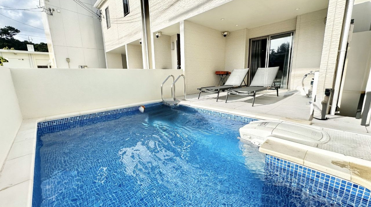 グランディオーソ沖縄プールヴィラ恩納4