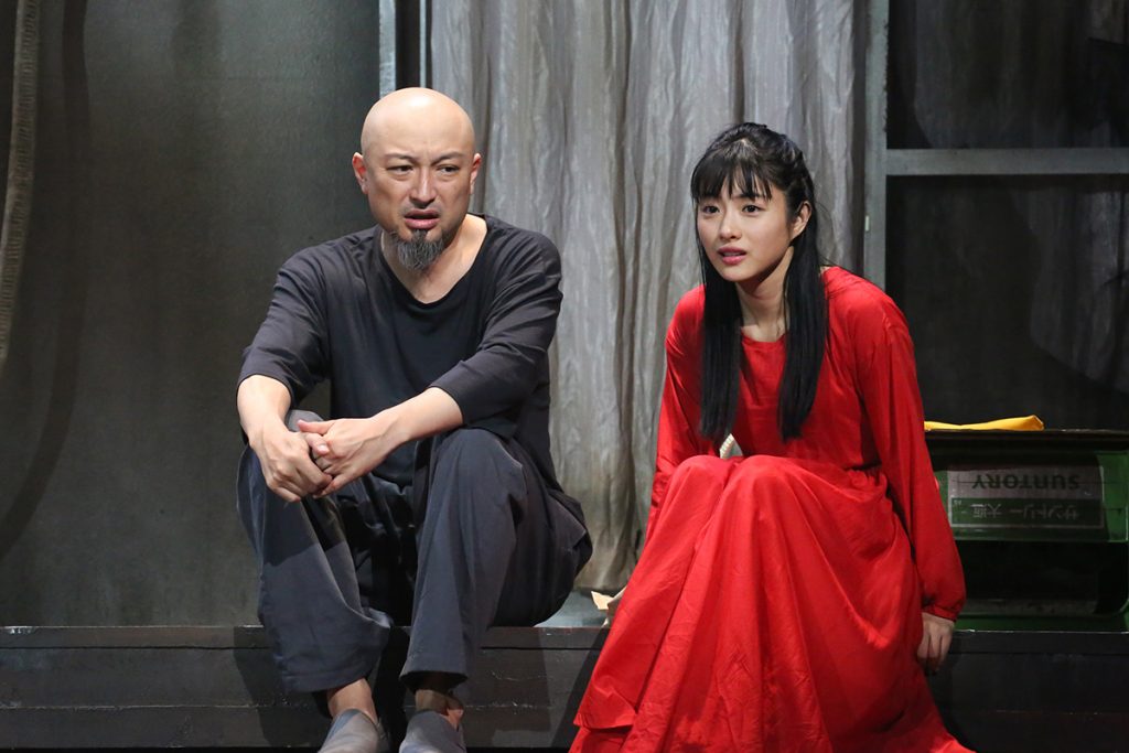 吉田鋼太郎演出＆出演、石原さとみ主演舞台『アジアの女』今夜開幕！ 特集・ピックアップ 【公式】ホリプロ