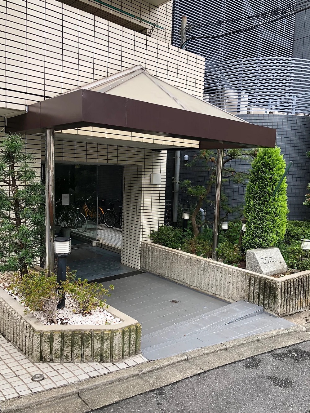 西新宿4丁目マンション共用部