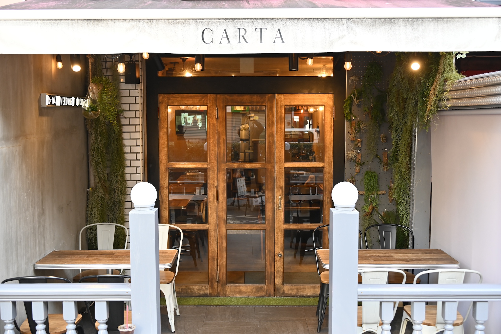 カルタ池袋店