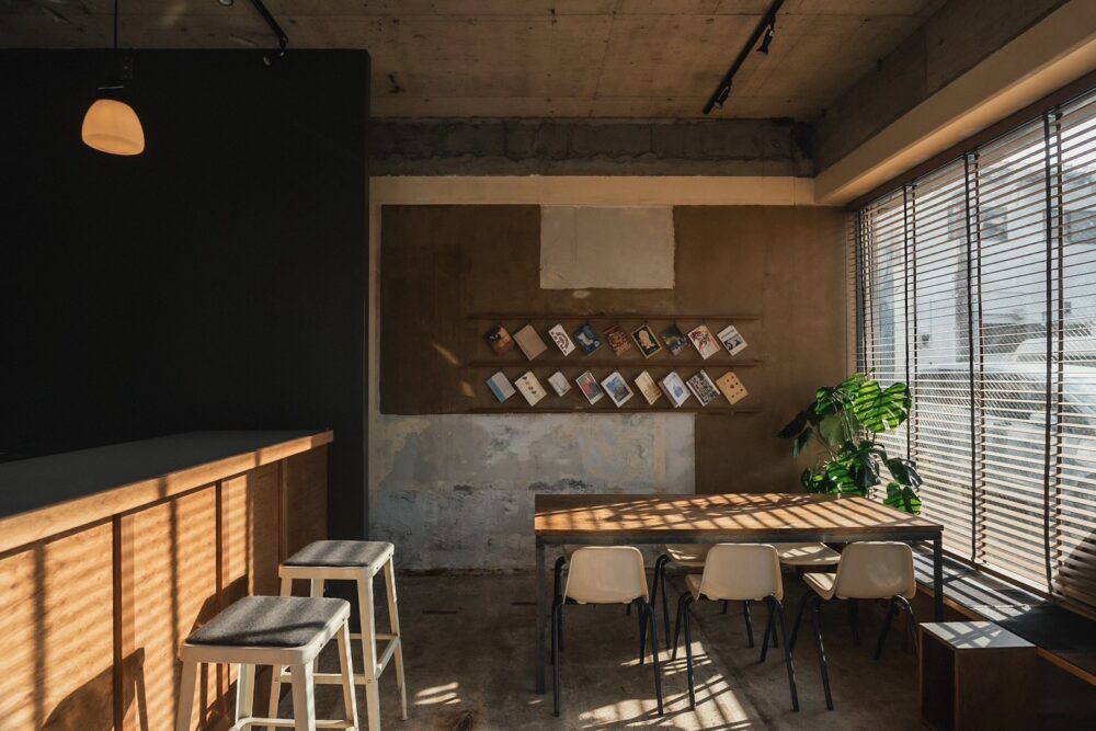 SUNNYBASE COFFEE SHOP