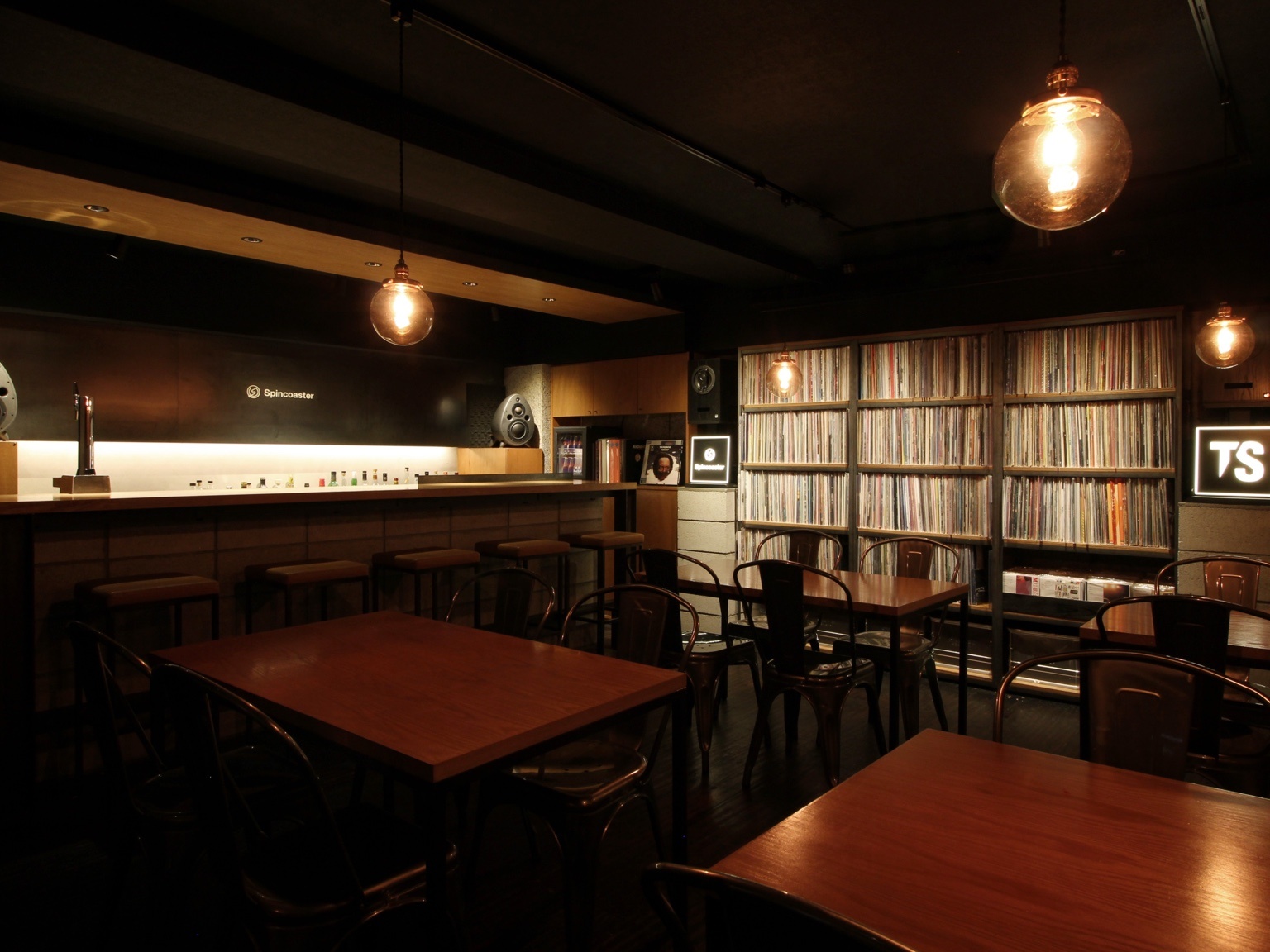 Spincoaster Music Bar Shinjuku